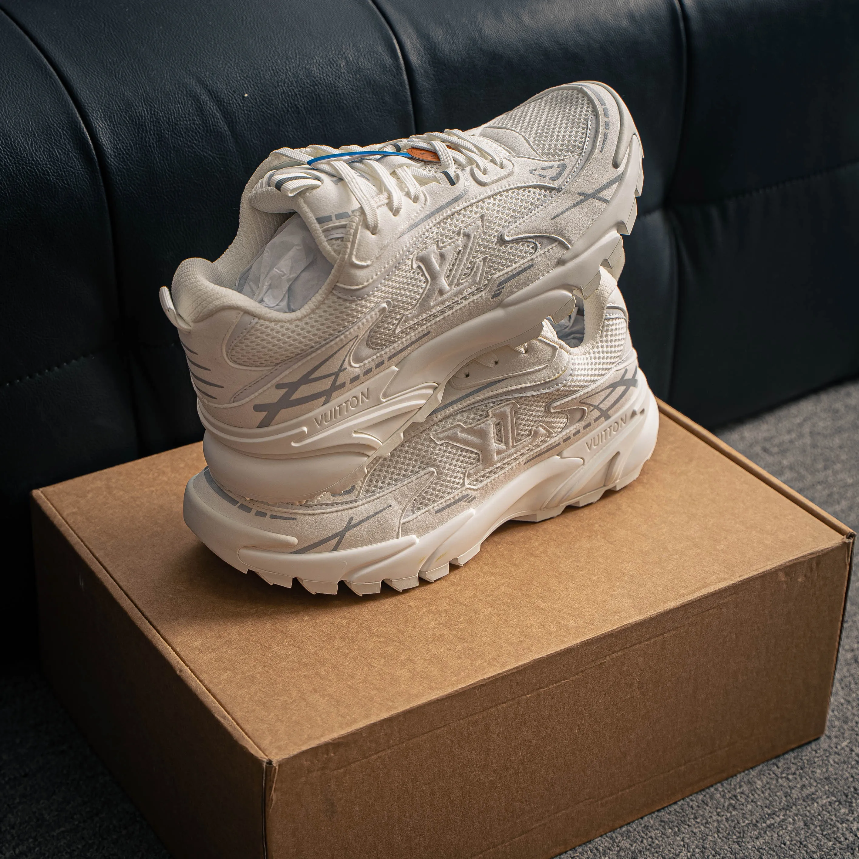 # Lv Tatic Runner Tatic Runner Series Platform Sole Chunky Sneakers， Retro Shoes ， 。Shoes ， "VUITTO